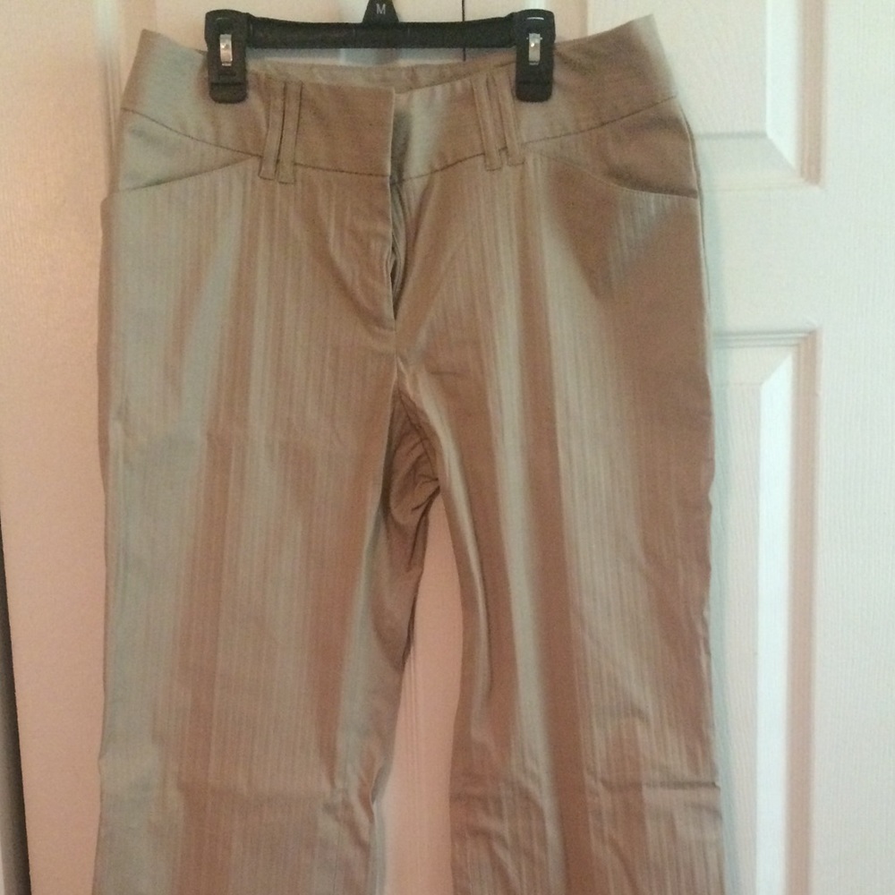 Women’s dress pants
